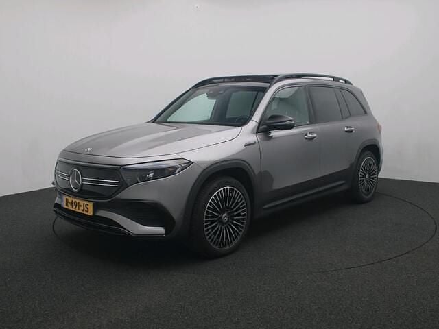 Grijs Gebruikt 2022 Mercedes EQB300 AMG SUV | € 29.850 (Super prijs) - Afbeelding 1/3