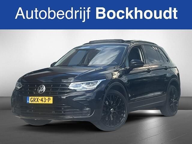 Zwart Occasion 2021 VW Tiguan R SUV | € 33.900 (Super prijs) - Afbeelding 1/4