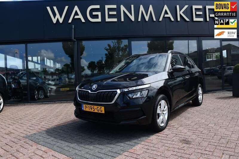 Zwart, metallic lak Gebruikt 2022 Skoda Kamiq Ambition SUV | € 17.950 (Eerlijke prijs) - Afbeelding 1/4