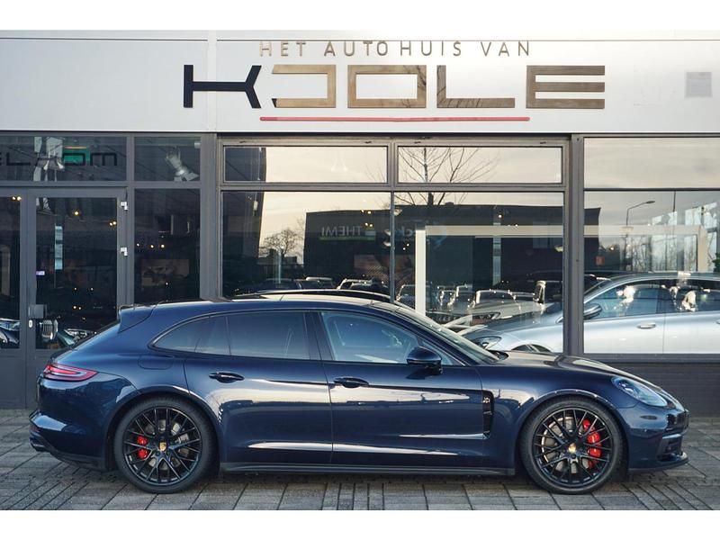 Blauw Occasion 2019 Porsche Panamera Sport Turismo Stationwagen | € 64.980 (Super prijs) - Afbeelding 1/4