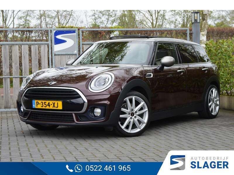 Rood Gebruikt 2016 Mini Cooper Clubman Business Stationwagen | € 14.250 (Iets duurder) - Afbeelding 1/4