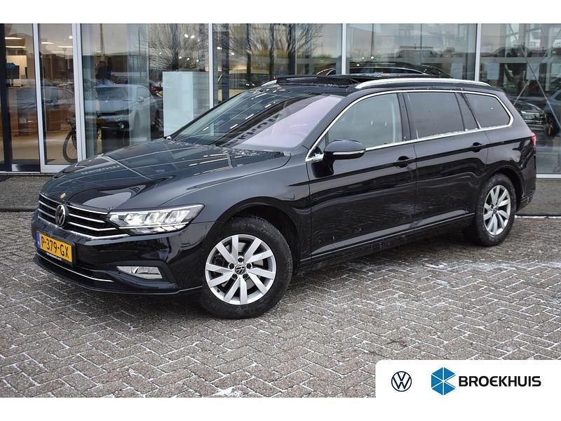 Zwart Occasion 2022 VW Passat Business Stationwagen | € 25.400 (Eerlijke prijs) - Afbeelding 1/4