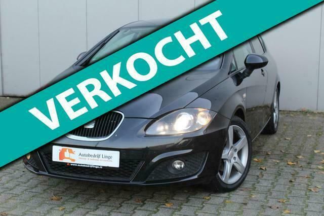 Zwart Gebruikt 2010 Seat Leon Hatchback | € 6.445 (Duur) - Afbeelding 1/4