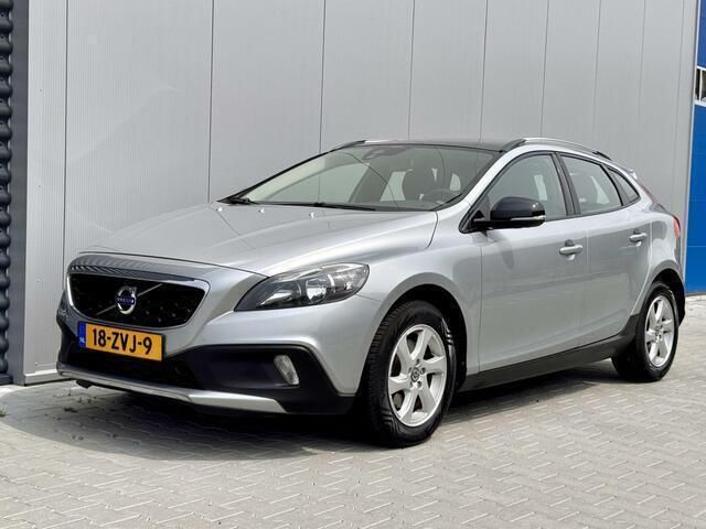 Grijs Gebruikt 2013 Volvo V40 CC Momentum Stationwagen | € 11.990 (Eerlijke prijs) - Afbeelding 1/4