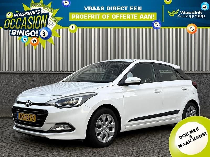 Wit Gebruikt 2016 Hyundai i20 Comfort Hatchback | € 9.390 (Eerlijke prijs) - Afbeelding 1/4