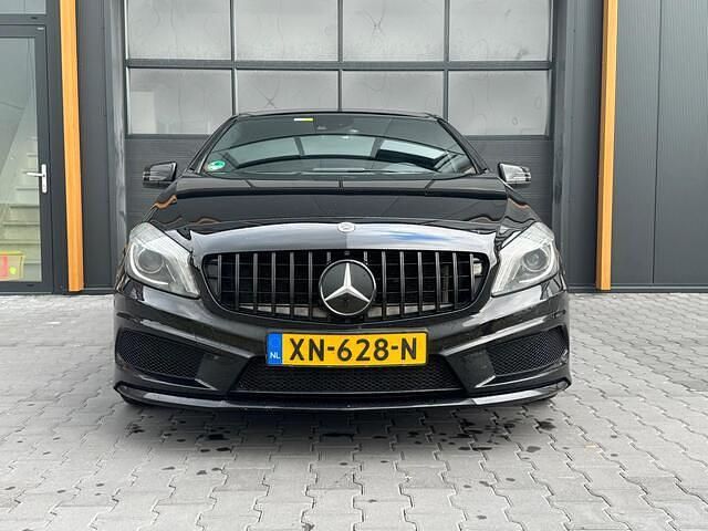 Zwart Gebruikt 2013 Mercedes A220 Prestige Hatchback | € 9.950 - Afbeelding 1/4