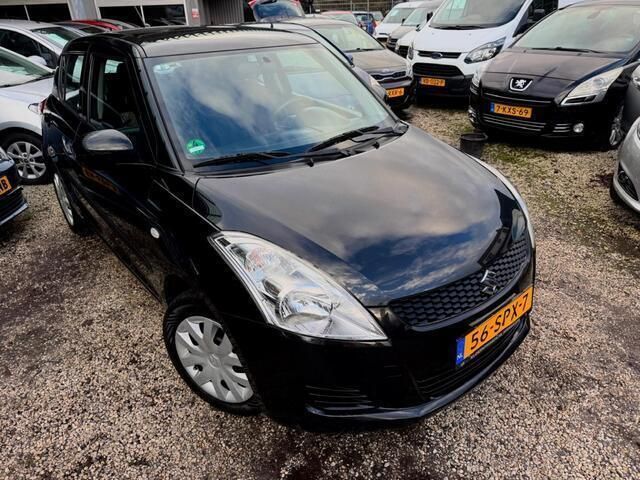 Zwart, metallic lak Gebruikt 2011 Suzuki Swift Comfort Hatchback | € 5.950 (Eerlijke prijs) - Afbeelding 1/4