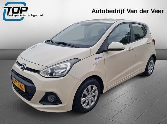 Bruin Gebruikt 2014 Hyundai i10 Hatchback | € 7.350 (Eerlijke prijs) - Afbeelding 1/4