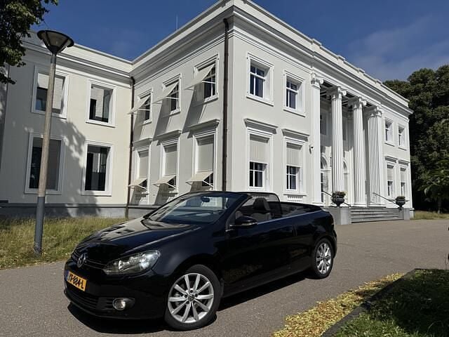 Zwart Gebruikt 2012 VW Golf Cabriolet Cabriolet | € 7.400 (Eerlijke prijs) - Afbeelding 1/4