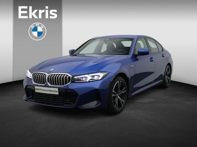 Blauw Gebruikt 2024 BMW 330 M Sport Sedan | € 42.900 (Goede deal) - Afbeelding 1/4
