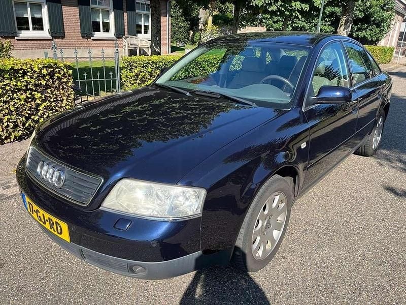 Blauw Gebruikt 2000 Audi A6 Sedan | € 2.450 (Goede deal) - Afbeelding 1/4
