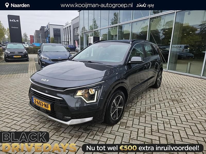Interstellar grey Gebruikt 2024 Kia Niro SUV | € 31.945 (Super prijs) - Afbeelding 1/4