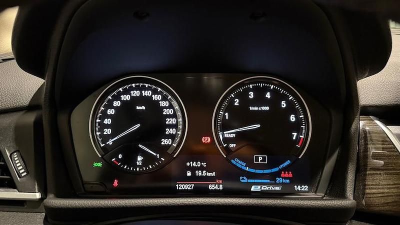 Occasion BMW 225 Active Tourer iPerformance 136 PK (100 kW) 2019 Blauw MPV