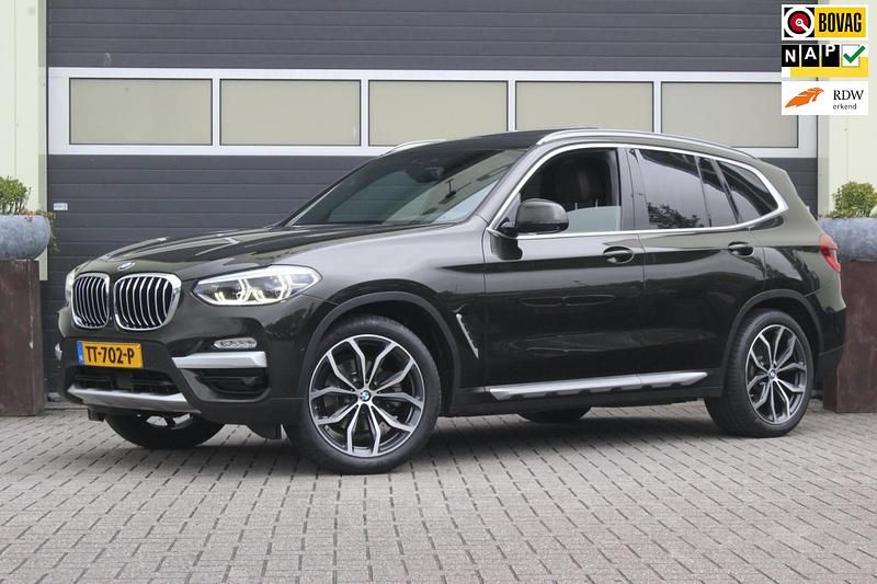 Bruin Gebruikt 2018 BMW X3 Executive SUV | € 29.900 (Eerlijke prijs) - Afbeelding 1/4