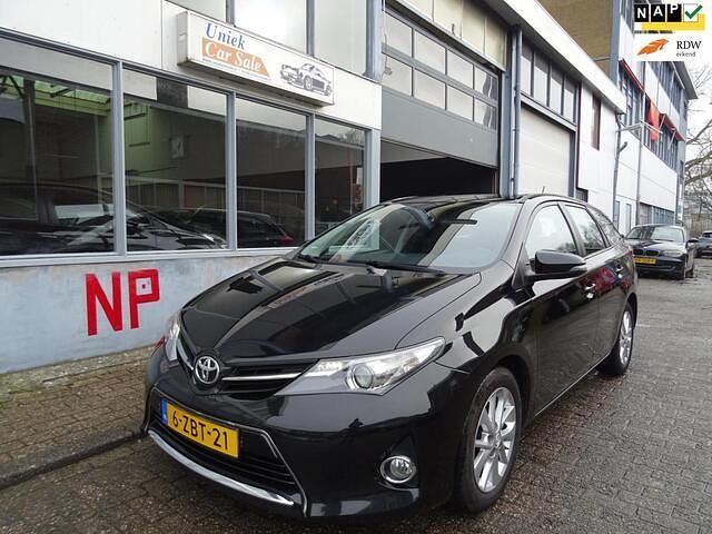Occasion Toyota Auris Touring Sports 99 PK (72 kW) 2014 Zwart Stationwagen