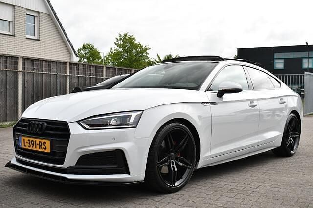 Wit Gebruikt 2019 Audi A5 Coupé | € 23.750 (Duur) - Afbeelding 1/4