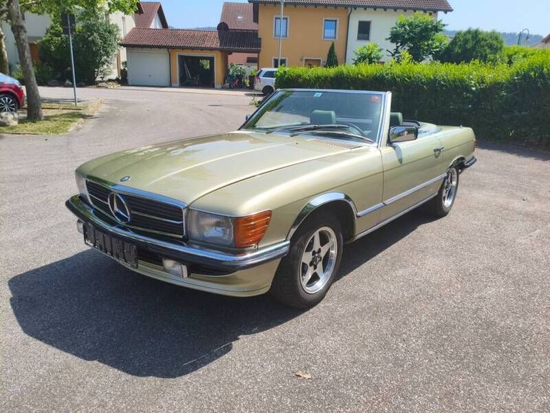 Anderssilberdistelmetallic 881 Gebruikt 1980 Mercedes SL280 Cabriolet | € 22.500 - Afbeelding 1/4