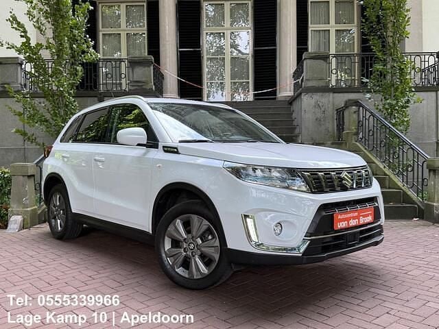Wit Gebruikt 2022 Suzuki Vitara Style SUV | € 22.445 (Goede deal) - Afbeelding 1/4