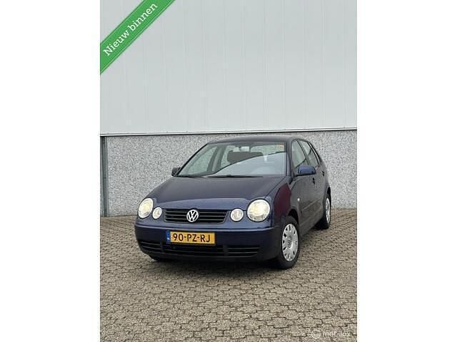 Blauw Gebruikt 2005 VW Polo Comfortline Hatchback | € 1.999 (Eerlijke prijs) - Afbeelding 1/4