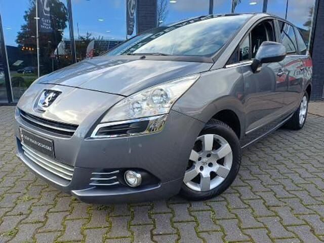 Grijs Gebruikt 2013 Peugeot 5008 MPV | € 2.950 (Goede deal) - Afbeelding 1/4