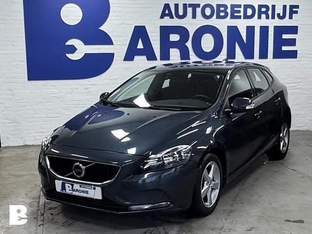 Occasion Volvo V40 Momentum 120 PK (88 kW) 2016 Blauw Hatchback