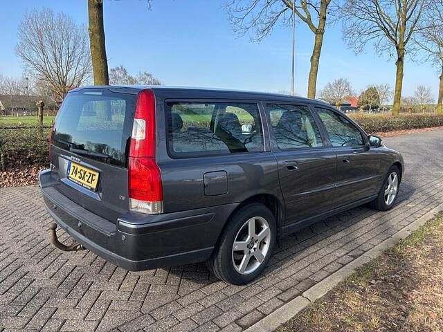 Occasion Volvo V70 185 PK (136 kW) 2006 Grijs Stationwagen