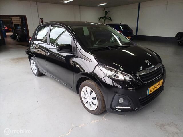 Zwart Gebruikt 2019 Peugeot 108 Hatchback | € 7.750 (Eerlijke prijs) - Afbeelding 1/4