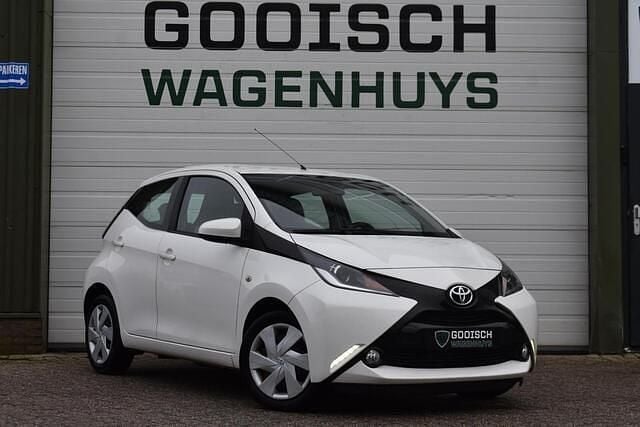 Occasion Toyota Aygo 69 PK (50 kW) 2018 Wit Hatchback