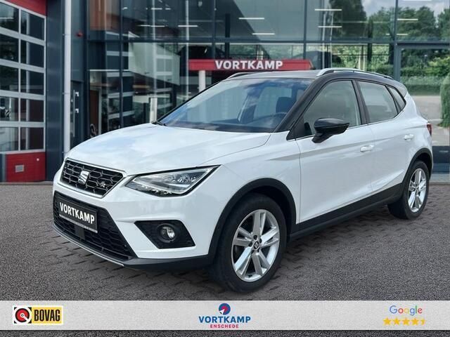 Wit Gebruikt 2021 Seat Arona FR SUV | € 22.500 (Iets duurder) - Afbeelding 1/4