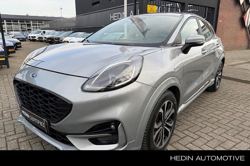 Grijs Occasion 2023 Ford Puma ST-Line SUV | € 18.450 (Eerlijke prijs) - Afbeelding 1/4