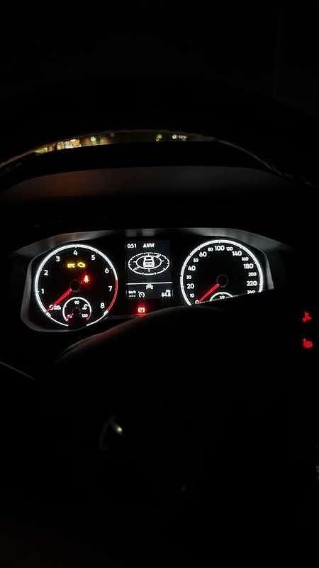 Grijs Gebruikt 2021 VW Polo Highline Hatchback | € 16.000 (Eerlijke prijs) - Afbeelding 1/1