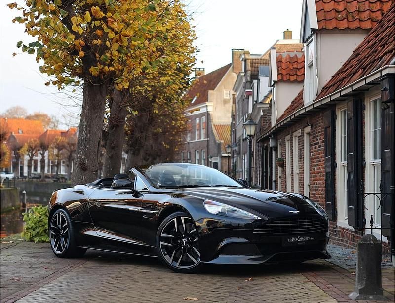 Zwart Gebruikt 2017 Aston Martin Vanquish Cabriolet | € 187.450 - Afbeelding 1/4