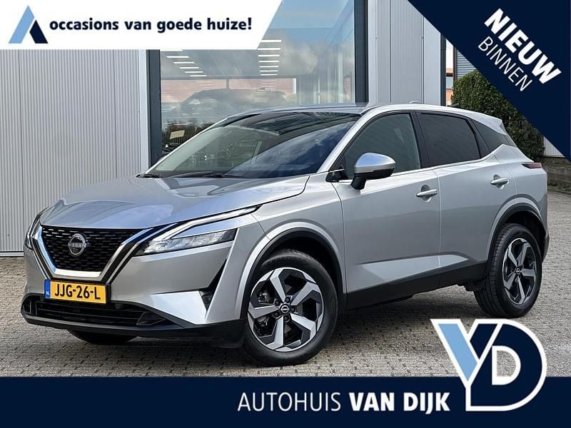 Grijs Gebruikt 2024 Nissan Qashqai N-Connecta SUV | € 30.745 (Goede deal) - Afbeelding 1/4