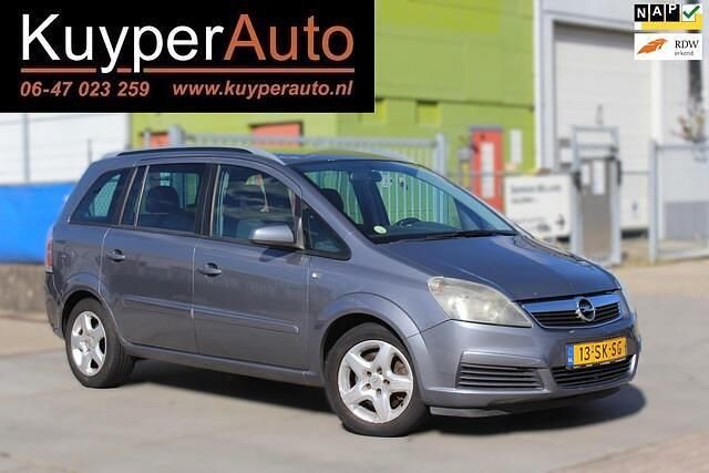 Grijs Gebruikt 2006 Opel Zafira Enjoy MPV | € 2.350 (Iets duurder) - Afbeelding 1/4