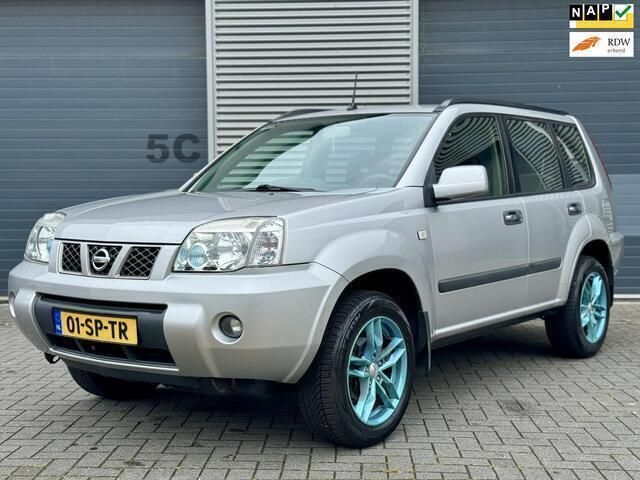 Grijs Gebruikt 2006 Nissan X-Trail Comfort SUV | € 3.950 (Iets duurder) - Afbeelding 1/4