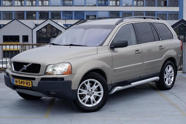 Bruin Gebruikt 2004 Volvo XC90 SUV | € 7.950 (Iets duurder) - Afbeelding 1/4