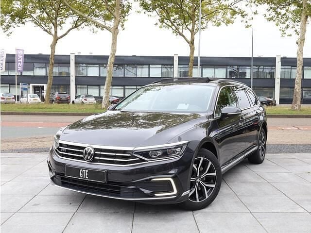 Grijs Gebruikt 2022 VW Passat GTE Stationwagen | € 18.950 (Super prijs) - Afbeelding 1/4