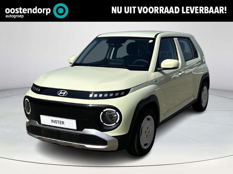 Geel Nieuw 2024 Hyundai Inster Hatchback | € 23.790 (Super prijs) - Afbeelding 1/4
