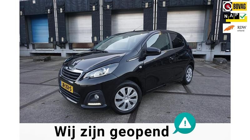 Zwart Gebruikt 2016 Peugeot 108 Active Hatchback | € 6.995 (Eerlijke prijs) - Afbeelding 1/3