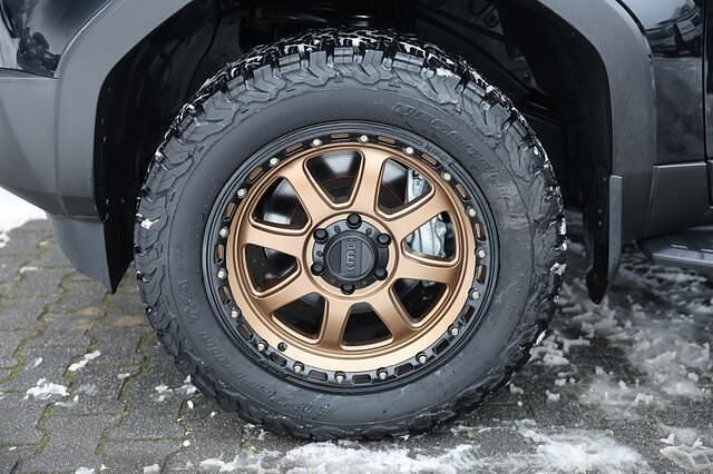 Occasion Toyota Land Cruiser 205 PK (150 kW) 2024 Zwart (metallic) SUV