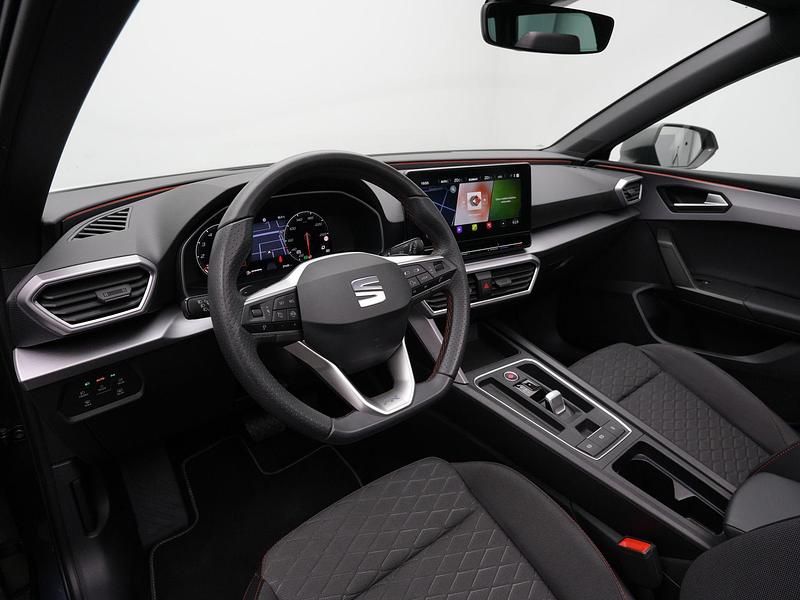 Occasion Seat Leon Business 110 PK (80 kW) 2024 Grijs (metallic) Stationwagen