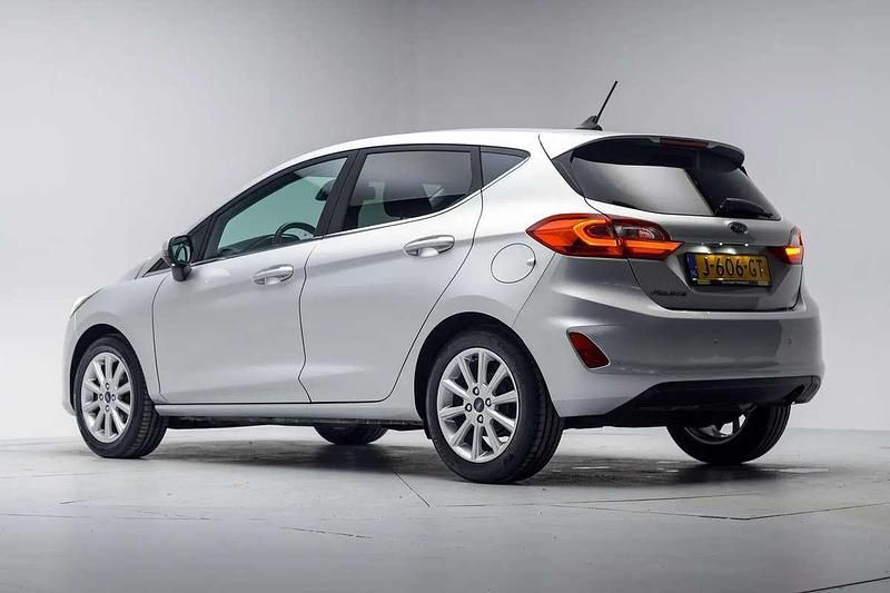 Occasion Ford Fiesta Titanium 94 PK (69 kW) 2020 Grijs Hatchback