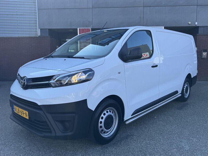 Wit Gebruikt 2021 Toyota Proace Comfort Van | € 19.395 (Iets duurder) - Afbeelding 1/4