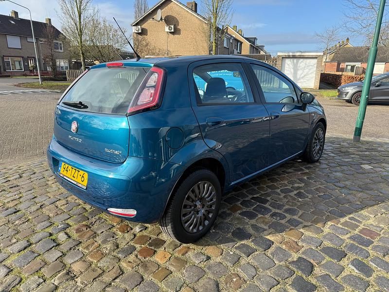 Occasion Fiat Punto Easy 86 PK (63 kW) 2012 Blauw Hatchback