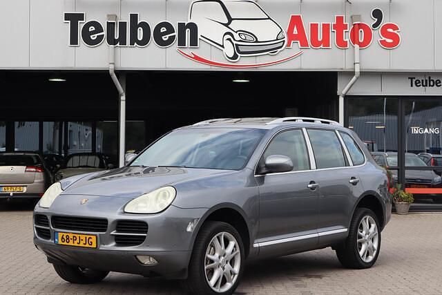 Grijs Gebruikt 2004 Porsche Cayenne SUV | € 5.895 (Eerlijke prijs) - Afbeelding 1/4