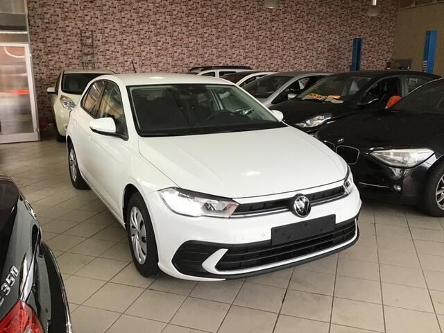 Wit Gebruikt 2024 VW Polo Edition Hatchback | € 20.900 (Goede deal) - Afbeelding 1/4