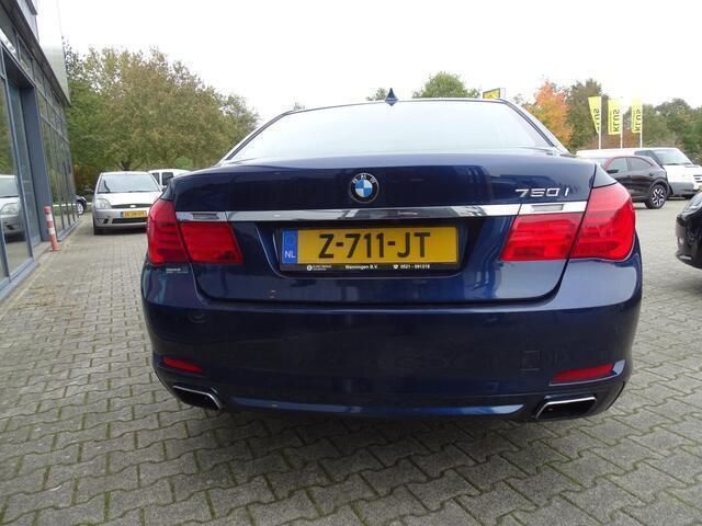 Occasion BMW 750 Basis 409 PK (300 kW) 2009 Blauw Sedan
