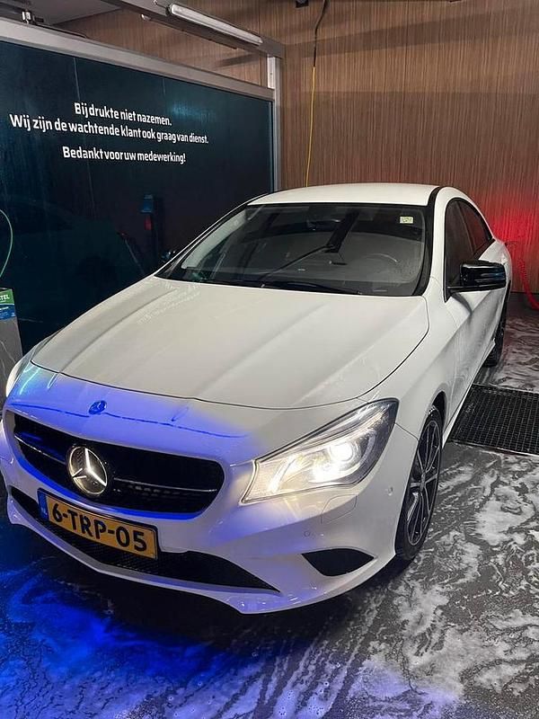 Occasion 2014 Mercedes CLA180 Sedan | € 14.300 (Eerlijke prijs) - Afbeelding 1/4