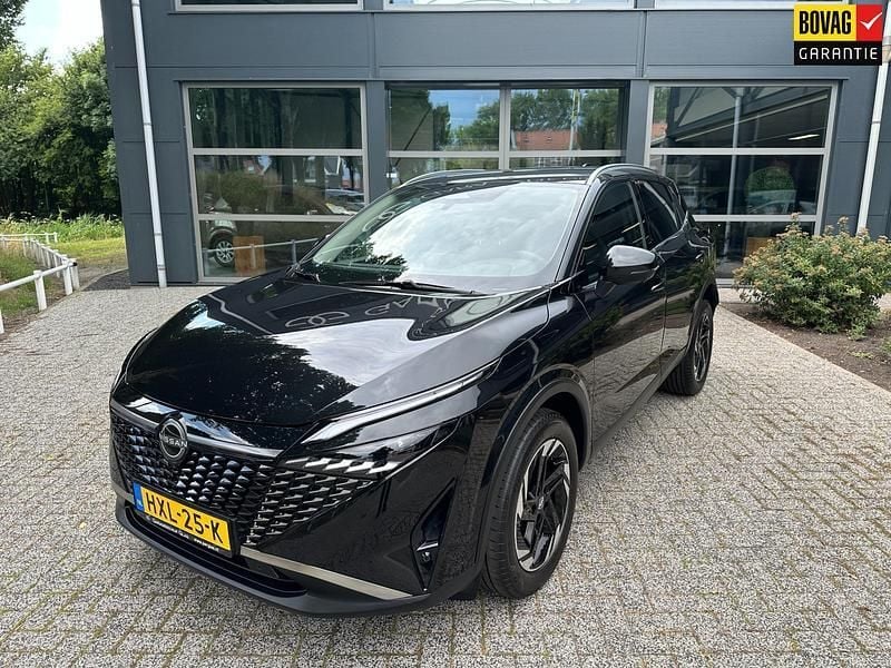 Zwart Gebruikt 2025 Nissan Qashqai N-Connecta SUV | € 36.950 (Goede deal) - Afbeelding 1/4