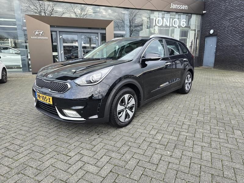 Zwart Gebruikt 2017 Kia Niro SUV | € 15.950 (Eerlijke prijs) - Afbeelding 1/4